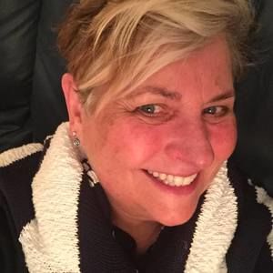 Meet your Posher, Linda